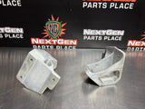 97-04 C5 CORVETTE MOTOR MOUNT BRACKET 10260642 10260643 #633