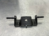 05-14 FORD MUSTANG REAR SEAT CENTER HINGE OEM 5R33-6360615-AA #393