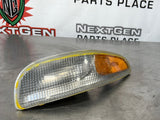 97-04 C5 CORVETTE FRONT LH TURN SIGNAL MARKER LIGHT OEM 16523617 #VV539