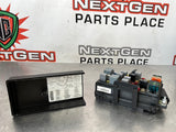 2000 C5 CORVETTE INTERIOR CABIN FUSEBOX 12193792 #327