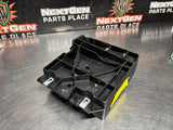 08 - 09 PONTIAC G8 SUB WOOFER AMP AMPLIFIER W BRACKET 92158092 OEM #1036