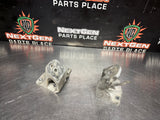 04-06 PONTIAC GTO MOTOR MOUNT BRACKETS OEM #1269