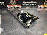15 CAMARO SS MANUAL CONSOLE SHIFTER TRIM BEZEL AUXILLARY GAUGES OEM #4155