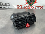 04 - 06 PONTIAC GTO CENTER DASH AC VENT HAZARD LIGHT OEM 92084219 #247