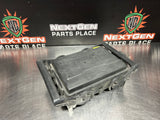 2015 CHEVY SILVERADO 2500 6.6 DURAMAX ENGINE BAY FUSE BOX 23285564 OEM #827