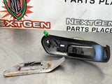 05-13 C6 CORVETTE RH PASSENGER SEAT BEZEL WITH LUMBAR AND 6 WAY SWITCH OEM