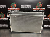 2004 C5 CORVETTE OEM AUTOMATIC RADIATOR WITH FAN SHROUD #663