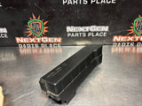 2004 PONTIAC GTO HOOD FUSE BOX COVER LID OEM 92169852 #1438