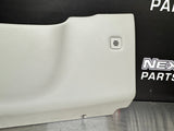 2007 C6 CORVETTE OEM USED KNEE BOLSTER / PANEL WITHOUT MIC GREY 15283004 #704