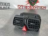 04 - 06 PONTIAC GTO CENTER DASH AC VENT HAZARD LIGHT OEM 92084219 #247