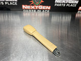 1997-2004 C5 CORVETTE SEAT BELT RECEIVER RH OAK OEM #788