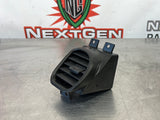 97-04 C5 CORVETTE DASH VENT RH OUTER 10406516 OEM #VV633