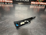 2015 FORD MUSTANG GT RH PASSENGER SIDE DASHBOARD GLOVE BOX TRIM FR3B-63044B78-A OEM #1330