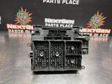 2004 CHEVY DURAMAX LLY FUSE BOX 15177120 OEM #820
