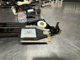 2012 CAMARO PASSENGER SIDE RH WINDOW REGULATOR ASSEMBLY OEM 22988812 #780