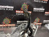 14-19 C7 CORVETTE STEERING COLUMN BRACKET WITH CLUTCH/BRAKE PEDALS 20982847 OEM #1604
