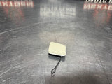 2011 CADILLAC CTS-V COUPE FRONT BUMPER TOW HOOK COVER WHITE DIAMOND OEM 25863014 #1305