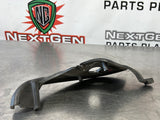 97-04 C5 CORVETTE LH DRIVER FRONT SIGNAL MARKER LIGHT BRACKET 10269679 #VV552
