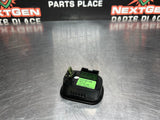 97-04 C5 CORVETTE FOG LIGHT / REAR COMPARTMENT RELEASE SWITCH 12135155 OEM #742