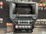 2016 FORD MUSTANG GT SYNC 3 RADIO NAV W/ SCREEN AND RECEIVER OEM #1536
