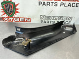 97-04 C5 CORVETTE LH SIDE SEAT BELT TRIM OEM 10426017 #428