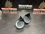 97-04 C5 CORVETTE DUAL HORNS ASSEMBLY OEM #1289