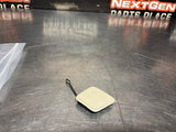 2011 CADILLAC CTS-V COUPE FRONT BUMPER TOW HOOK COVER WHITE DIAMOND OEM 25863014 #1305