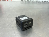 2022 CAMARO SS AUXILIARY JACK RECEPTACLE WITH NAV CARD 84789791 OEM #454