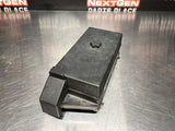 2001 C5 CORVETTE ENGINE UNDERHOOD FUSE BOX W/ BRACKET OEM 10443149 #708