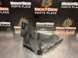 05 - 13 C6 CORVETTE RH WHEEL LINER RIGHT FRONT FENDER LINER OEM 15806318 #1080