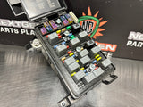 2011 C6 CORVETTE ENGINE BAY FUSE BOX OEM 13686754 #741