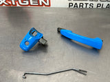 2013 FORD MUSTANG GT LH EXTERIOR DOOR HANDLE GRABBER BLUE OEM #491