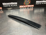 04 -06 PONTIAC GTO EXTERIOR B PILLAR WINDOW TRIM RH SIDE 92093112 OEM #1025