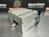 2004 CHEVY SILVERADO K2500 6.6 RADIO CD PLAYER OEM 15295372 #1331