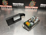 2001 C5 CORVETTE ENGINE UNDERHOOD FUSE BOX W/ BRACKET OEM 10443149 #708