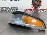 97-04 C5 CORVETTE FRONT LH TURN SIGNAL MARKER LIGHT OEM 16523617 #218