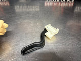 2004 PONTIAC GTO HOOD LATCH RELEASE HANDLE CABLE OEM #1167