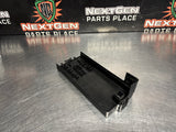 2011 FORD MUSTANG GT FUSE BOX RELAY MODULE COVER LID OEM 6E5T-14A003-AB #1385