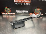 2006 PONTIAC GTO CENTER CONSOLE SHIFTER BEZEL TRIM  PANEL OEM 92166193 #901