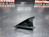 04-06 GTO DRIVER RH SIDE DOOR PANEL MIRROR VENT TRIM OEM 92091111 #1438