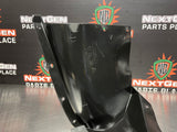 05 -13 C6 CORVETTE WHEEL LINER LEFT FRONT FENDER LINER OEM 15806317 #764