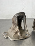 97-04 C5 CORVETTE MOTOR MOUNT BRACKET PEDESTALS 10260642 10260643 #174