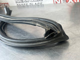 2008 C6 CORVETTE FRONT WINDSHIELD WEATHER SEAL STRIP OEM USED 15925007 #224