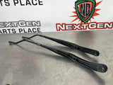 04-06 PONTIAC GTO OEM WIPER ARMS