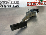 97-04 C5 CORVETTE DRIVE BY WIRE GAS PEDAL ACCELERATOR OEM  #162