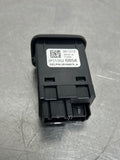 6TH GEN CAMARO AUXILIARY JACK RECEPTACLE 13526854 OEM