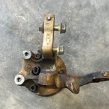 04 - 06 PONTIAC GTO RIGHT PASSENGER FRONT KNUCKLE HUB ASSEMBLY OEM