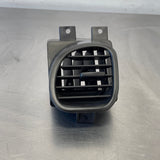97-04 C5 CORVETTE OUTER LH DASH VENT OEM 10406515 #75